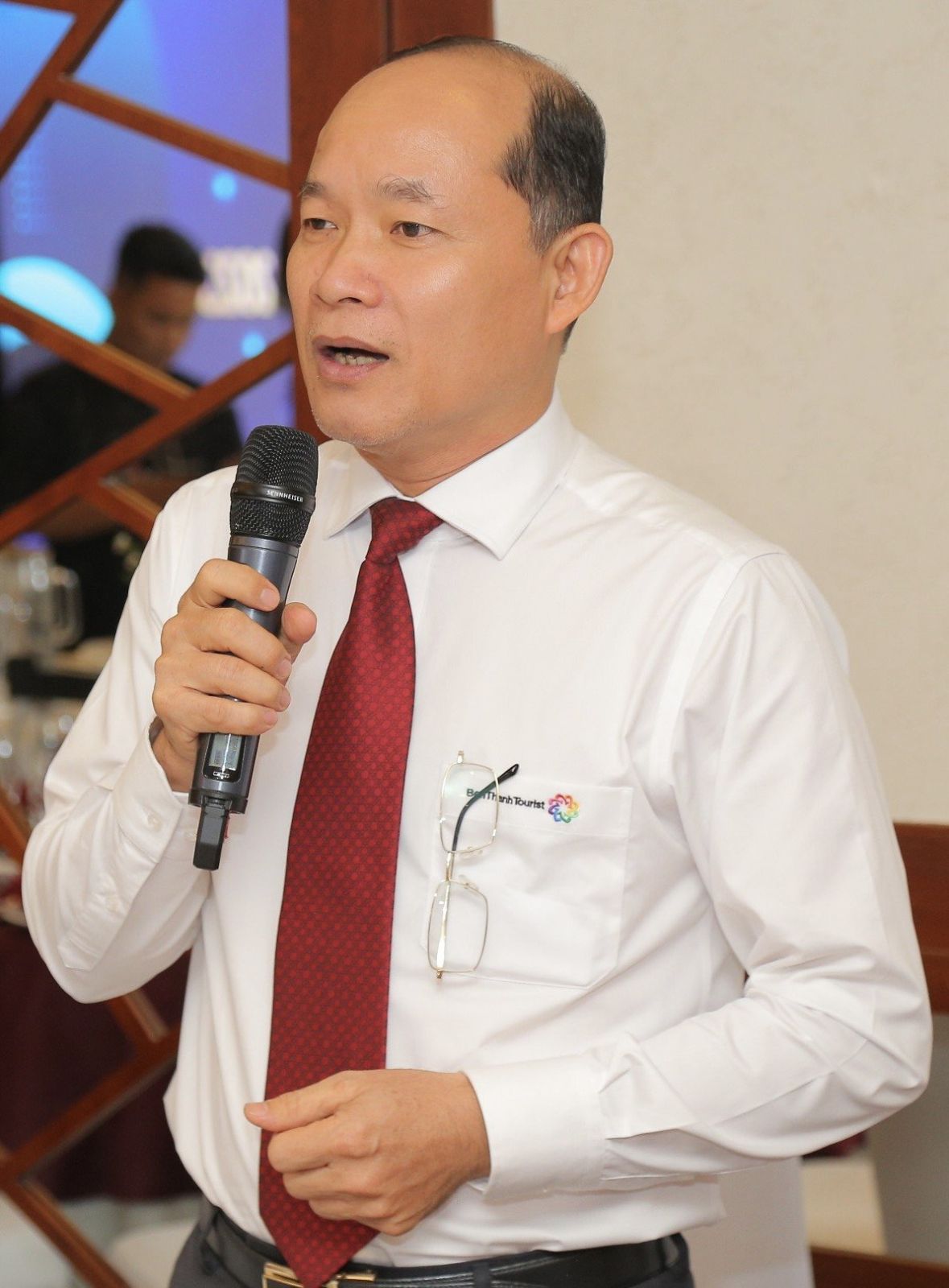 Mr. Cao Tùng